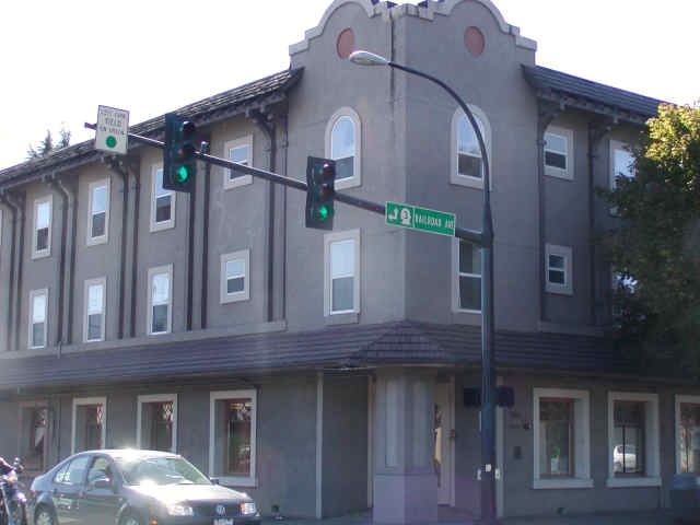 First & Railroad in Shelton, WA - Building Photo