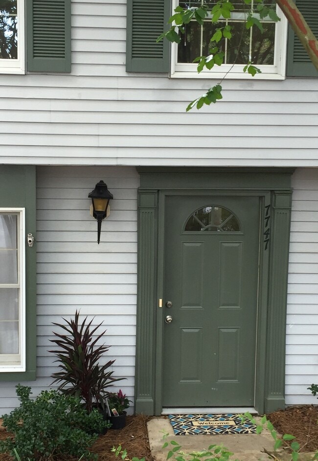 property at 7747 Kelley Ct