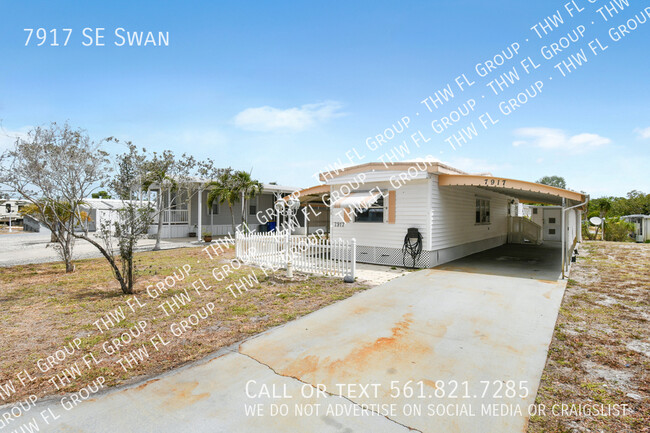 property at 7917 SE Swan Ave