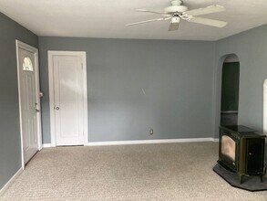 1522 S 6th St in Mount Vernon, WA - Building Photo - Building Photo