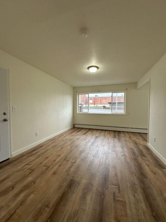 708 12th St W in Billings, MT - Foto de edificio - Building Photo
