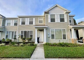 11033 Black Swan Ct in Seffner, FL - Building Photo