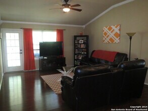 4930 Roan Brook in San Antonio, TX - Building Photo - Building Photo
