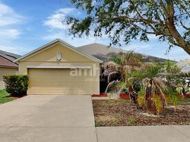 1145 Bluegrass Dr in Groveland, FL - Building Photo