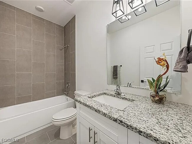 property at 5207 26th St SW