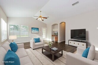 1824 Alanbrooke Dr in Fort Worth, TX - Foto de edificio - Building Photo