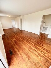 1123 Gibson Dr in Nashville, TN - Building Photo - Building Photo