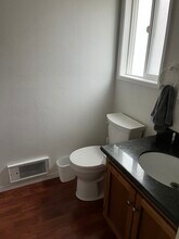 1526 192nd St SE, Unit D3 in Bothell, WA - Building Photo - Building Photo