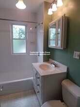 23 Edison Ave, Unit 2T in Medford, MA - Building Photo - Building Photo
