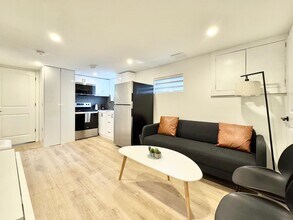 34 Church St in Port Colborne, ON - Building Photo - Building Photo