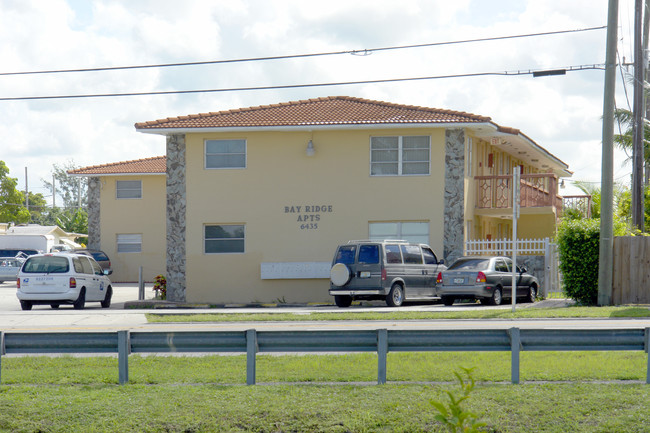 Bay Ridge Apartments in Hialeah, FL - Building Photo - Building Photo