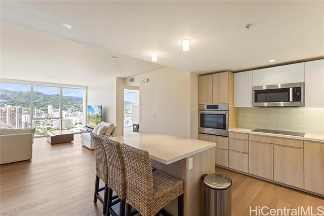property at 888 Kapiolani Blvd