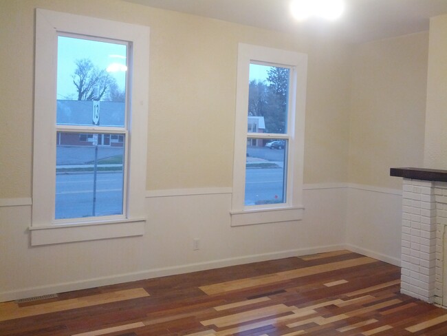 414 Mount Vernon Rd in Newark, OH - Building Photo - Building Photo