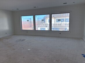 307 Sidbury Rd in Washington, UT - Building Photo - Building Photo