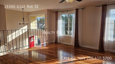 13306 61st Ave SE in Everett, WA - Building Photo - Building Photo