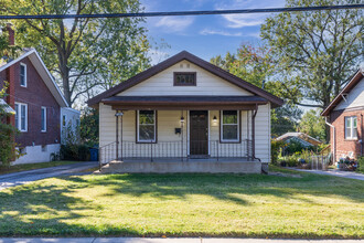 8938 Windom Ave in Overland, MO - Building Photo - Building Photo