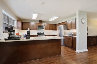 Rosewood Villas - Senior in Madison, WI - Building Photo - Building Photo