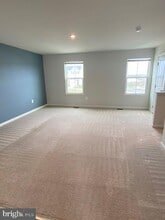 2914 Farzi Cir in Locust Grove, VA - Building Photo - Building Photo