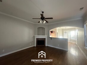 6942 Lagrange Grove Dr in Cordova, TN - Building Photo - Building Photo