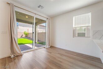 4546 Swimming Minnow Ave in Las Vegas, NV - Building Photo - Building Photo