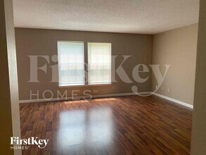 10149 Apple Blossom Cir in Fishers, IN - Building Photo - Building Photo