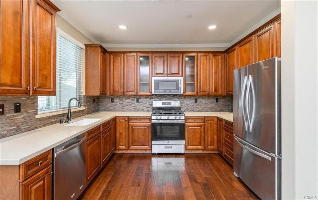1347 S Magnolia Ave in Monrovia, CA - Building Photo