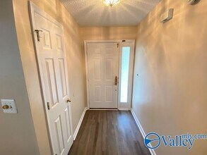 98 Stone Meadow Ln in Madison, AL - Building Photo - Building Photo