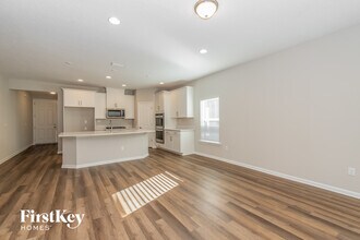 2873 Copperwood Ave in Orange Park, FL - Foto de edificio - Building Photo