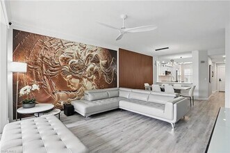 1220 Sarah Jean Cir in Naples, FL - Building Photo - Building Photo