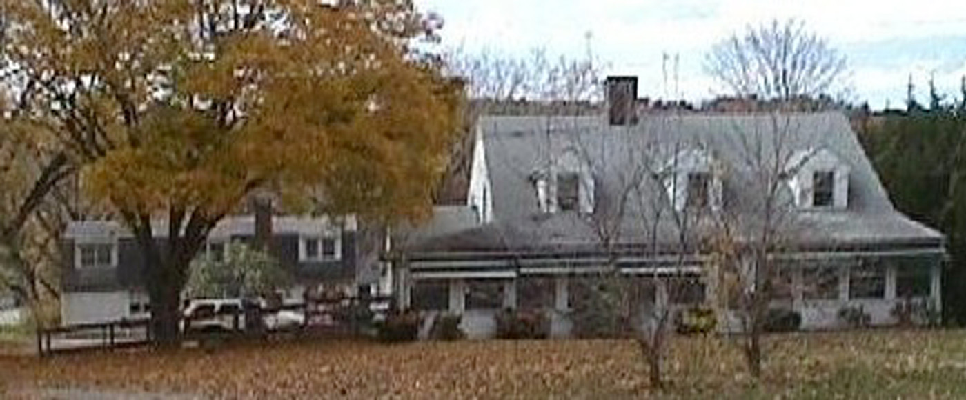 456 Danbury Rd in New Milford, CT - Building Photo