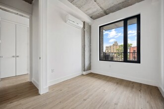 815 Flatbush Ave in Brooklyn, NY - Building Photo - Building Photo