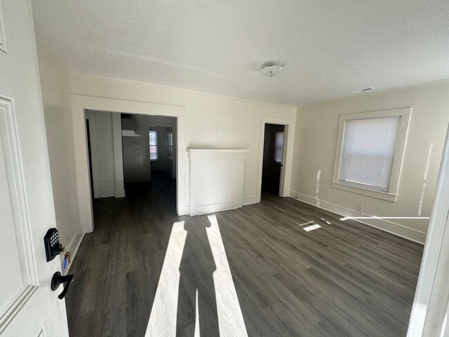 1220 S Lafayette St in Shelby, NC - Building Photo - Building Photo