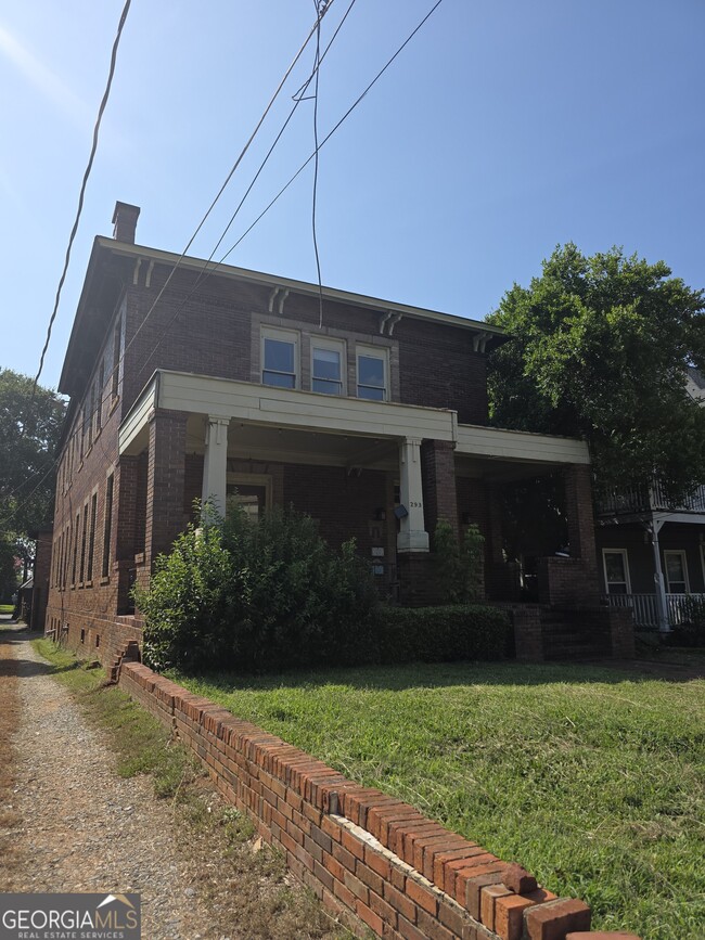 property at 293 Orange St