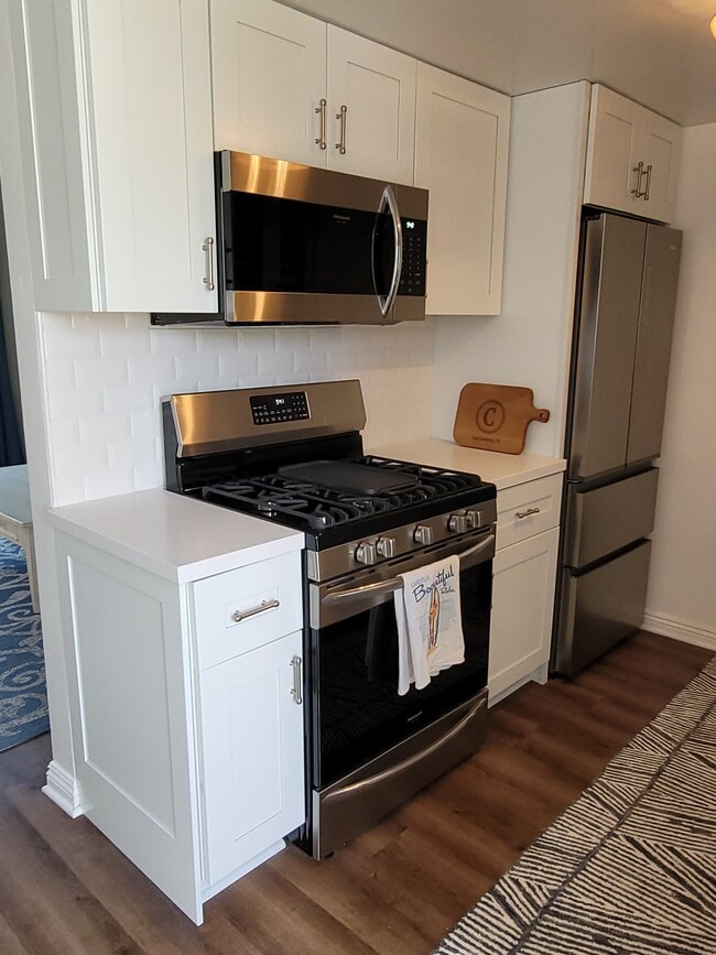 510 Avenida Victoria, Unit J in San Clemente, CA - Building Photo - Building Photo