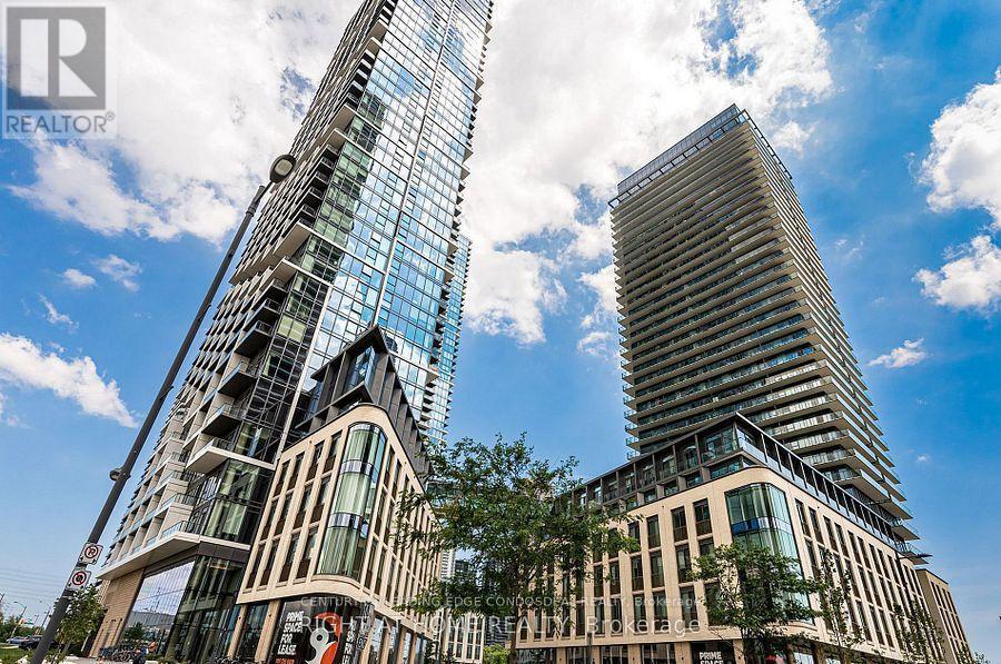 1000-1000 Portage Pkwy in Vaughan, ON - Building Photo