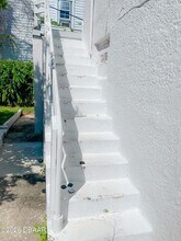 411 N Oleander Ave in Daytona Beach, FL - Foto de edificio - Building Photo