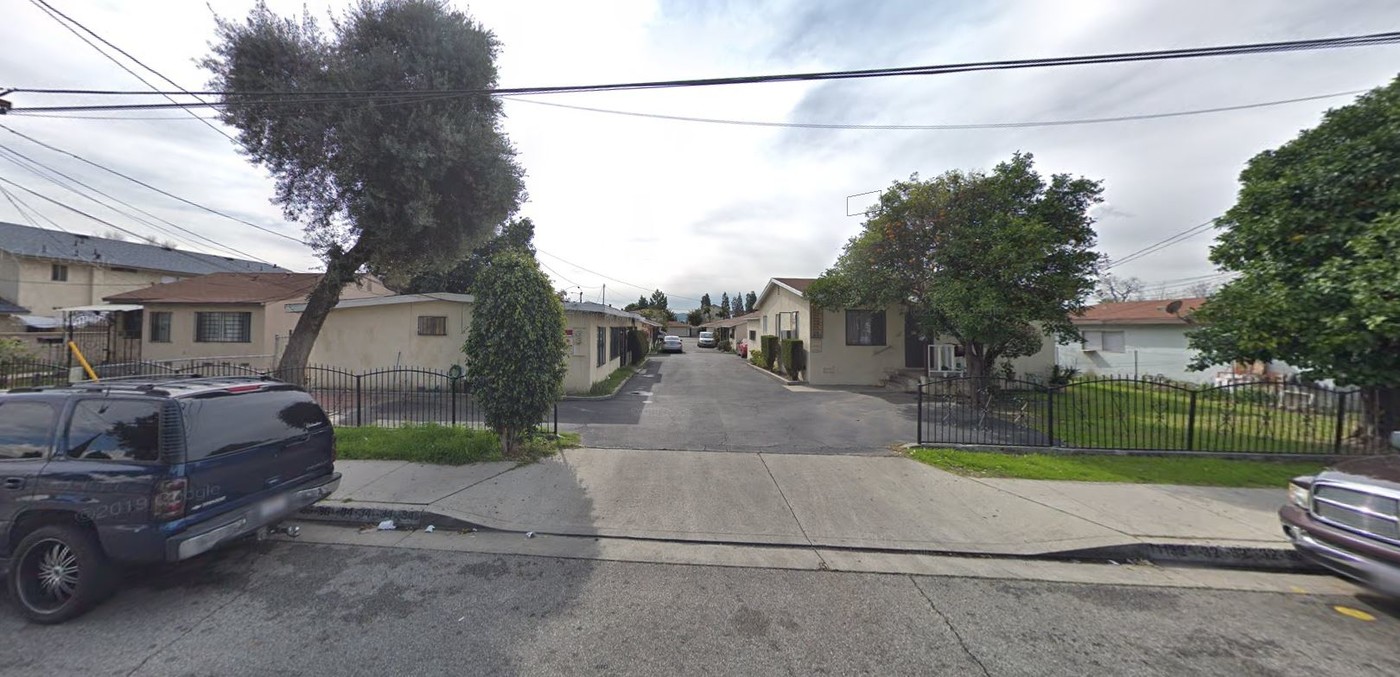 11130-11138 Dodson St in El Monte, CA - Foto de edificio