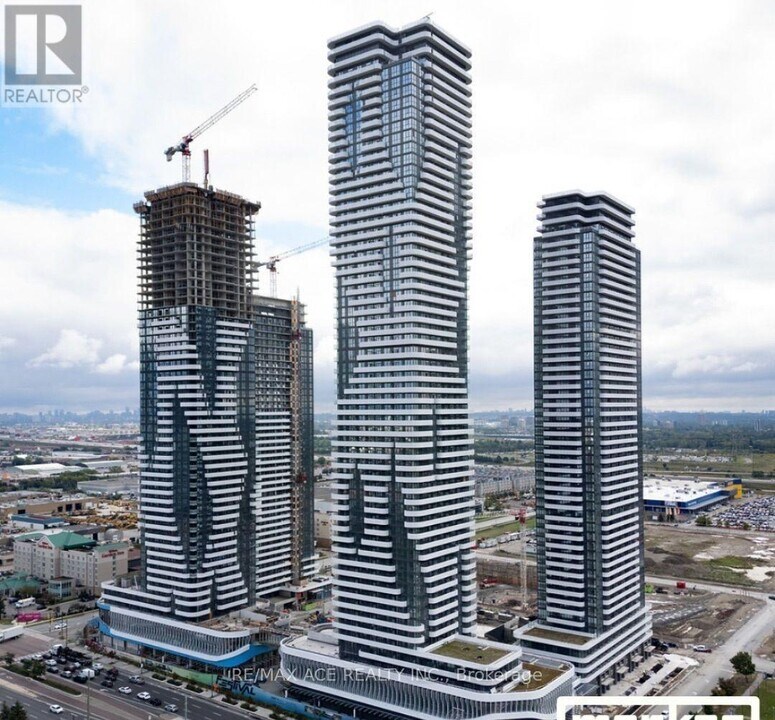225-4225 Commerce St in Vaughan, ON - Building Photo