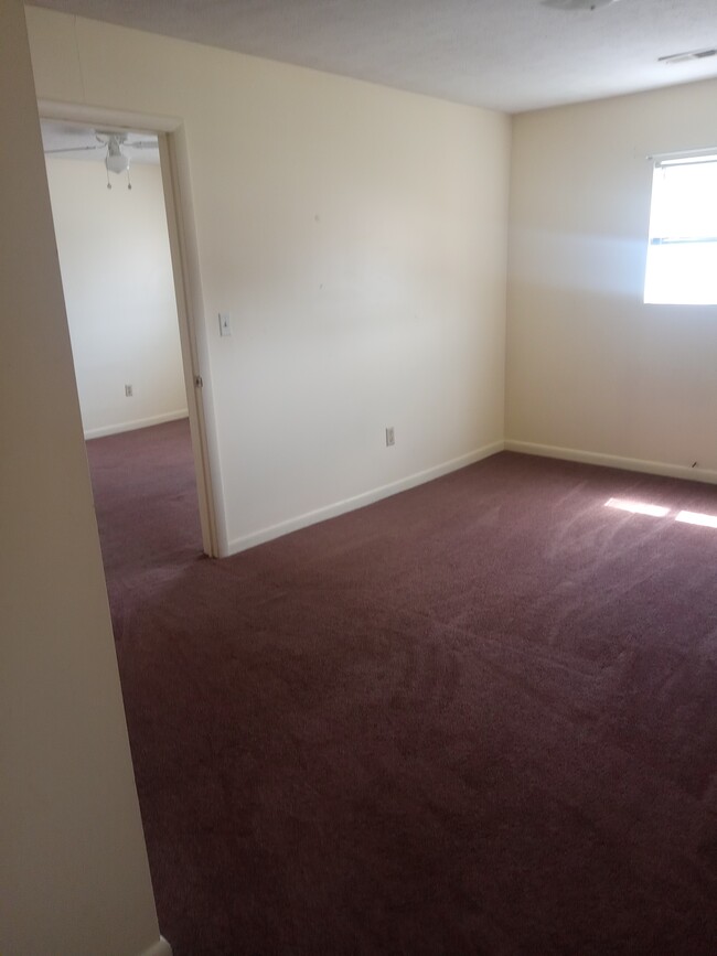 520 Ellis Ave, Unit A