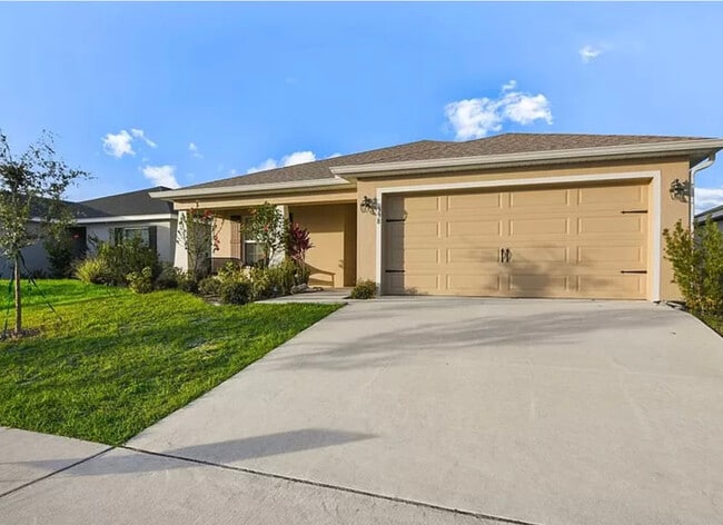 property at 338 Pentas Ln