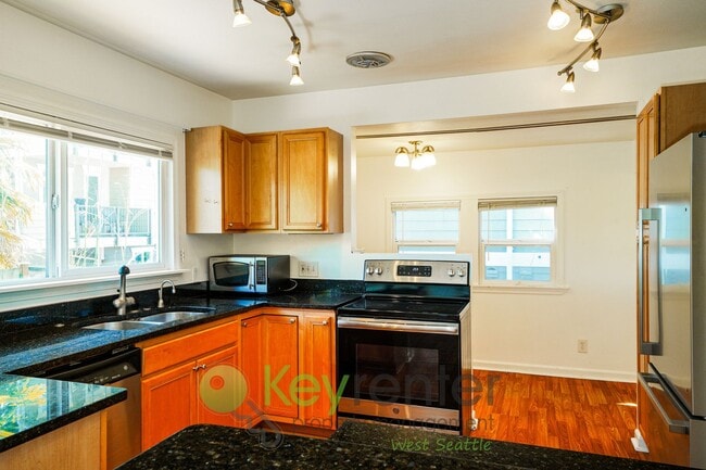7951 9th Ave SW in Seattle, WA - Building Photo - Building Photo