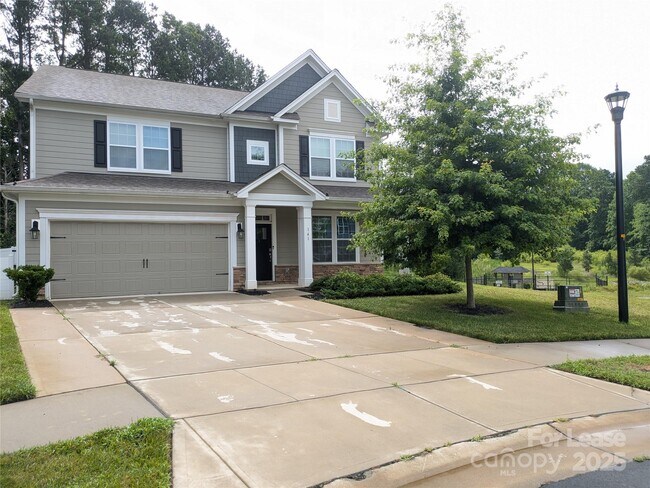 property at 141 Hornbeam Ln