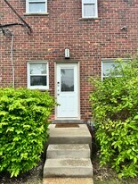 3324 Coolidge Hwy, Unit 48 in Royal Oak, MI - Building Photo