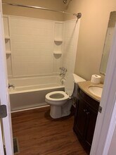 4072 Porter St in Hope Mills, NC - Foto de edificio - Building Photo
