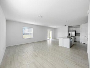 17600 Shirewood Wy in Land O Lakes, FL - Building Photo - Building Photo