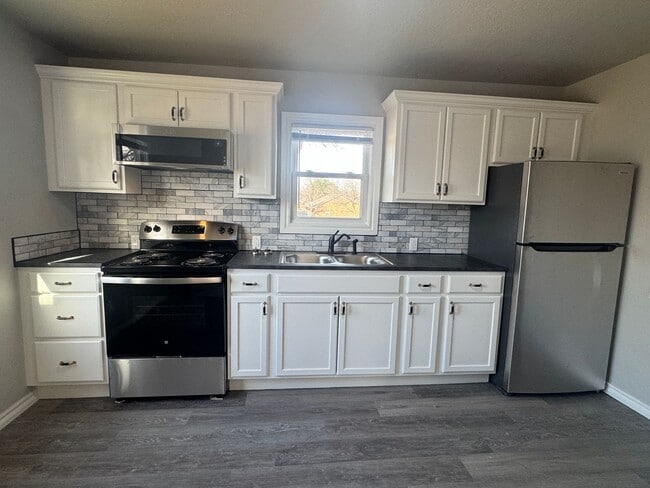 property at 304 S 2nd St