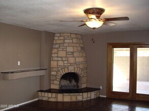 5044 W Mercer Ln in Glendale, AZ - Building Photo - Building Photo
