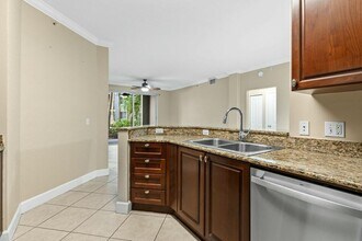 1690 Renaissance Commons Blvd in Boynton Beach, FL - Building Photo - Building Photo