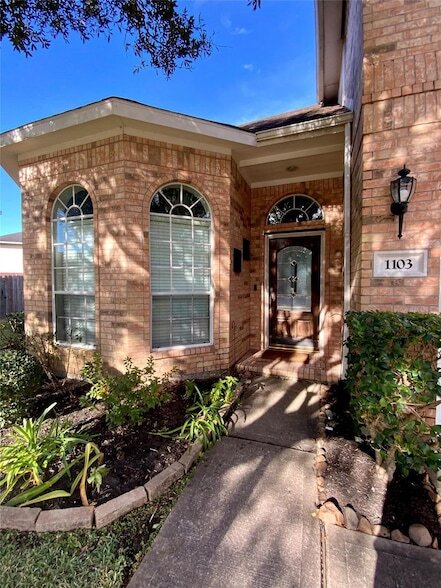 property at 1103 Eastbourne Ln