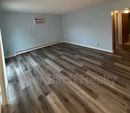 616 New St in Springfield, IL - Building Photo - Building Photo